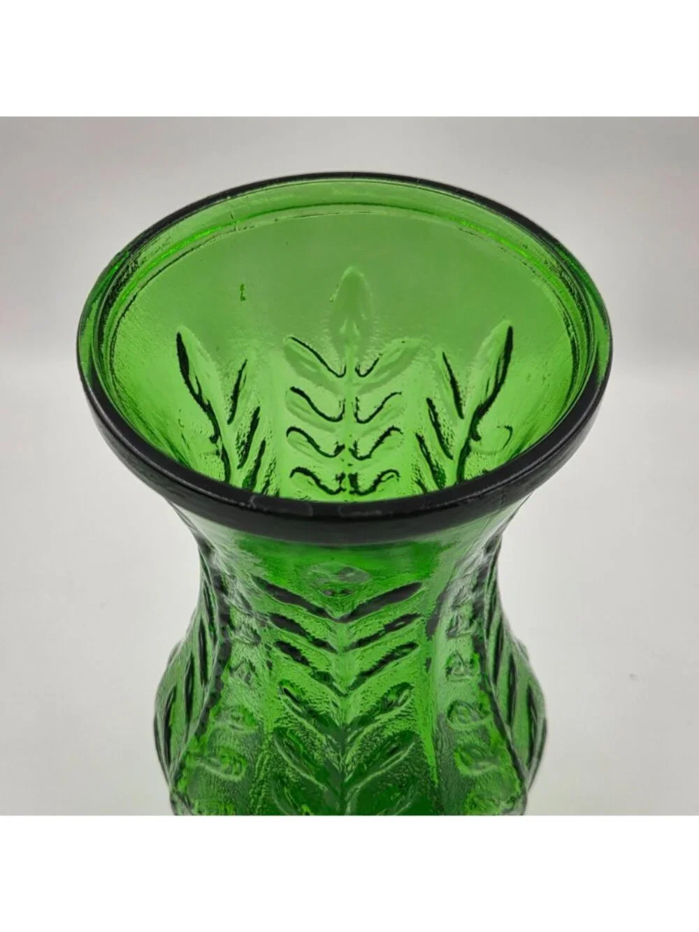 Vintage FTD 1970s-1980s Emerald Green Glass Vase Oak Leaf Design